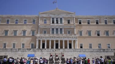 La Grèce espère le déblocage d'une partie de la dernière tranche des prêts UE et FMI soit un montant de 7,2 milliards d'euros.