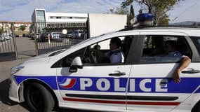 Devant la brigade anti-criminalité (BAC) Nord de Marseille.