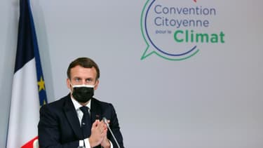 Le président Emmanuel Macron, lors d'un discours auprès des membres de la Convention citoyenne pour le climat, le 14 décembre 2020, à Paris
