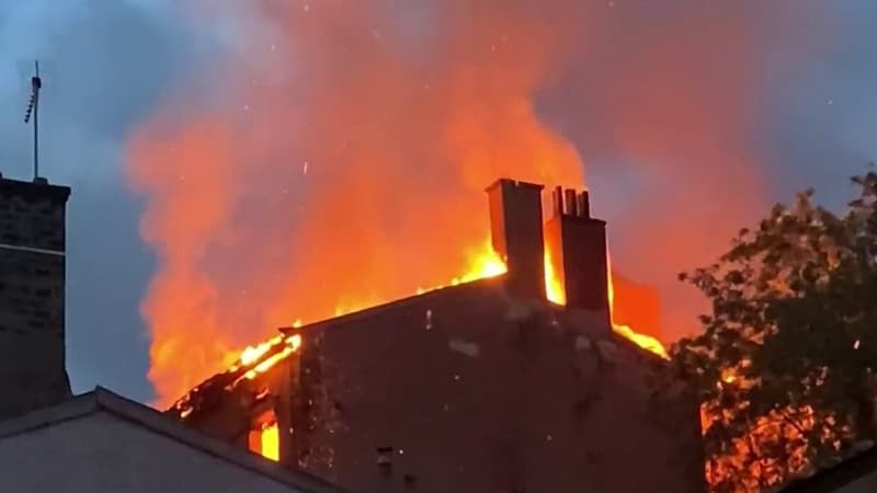 Un violent incendie s'est déclaré dans le quartier de la Croix-Rousse, à Lyon.