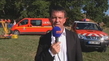 Manuel Valls le 9 août au micro de BFMTV, dans le sud de la France.