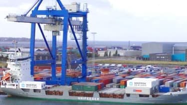 Le déficit commercial s'est un peu résorbé en avril.