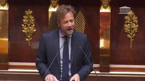 Boris Vallaud (PS):  "Vous soutenez le mensonge d'une réforme de compromis alors que vous n'avez convaincu personne"  