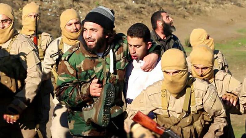 L'une des images des combattants de Daesh publiées ce mercredi après l'enlèvement d'un pilote jordanien.