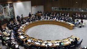 Réunion du Conseil de sécurité de l'Onu. Les cinq membres permanents du Conseil de sécurité disposant d'un droit de veto sont tombés d'accord sur une liste de firmes et d'individus iraniens ciblés par une nouvelle série de sanctions. /Photo d'archives/REU