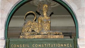 Les dispositions fiscales censurées par le Conseil constitutionnel représenteront un manque à gagner d'environ 500 millions d'euros en 2013, selon le gouvernement. La censure la plus emblématique politiquement est celle de la taxation à 75% des revenus an