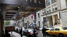 L'hôtel Sofitel de New York. Des traces d'ADN correspondant à celui de Dominique Strauss-Kahn, accusé de tentative de viol par la justice américaine, ont été retrouvées sur les vêtements de la plaignante, selon la presse américaine. /Photo prise le 15 mai