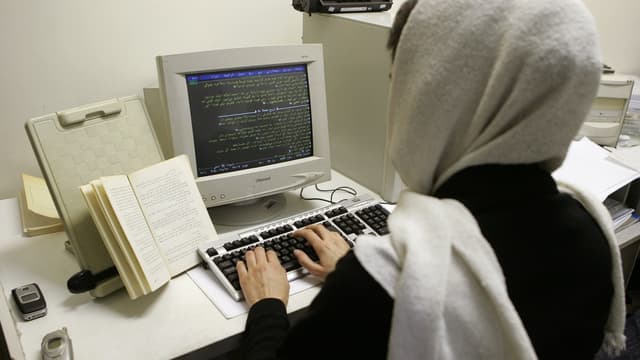 Les femmes incitées au télétravail en Arabie Saoudite.