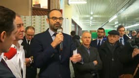Pour Edouard Philippe, "les inconvénients de l'ISF étaient supérieurs à ses avantages".