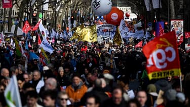 300.000 personnes ont manifesté à Paris ce jeudi 16 février 2023. 