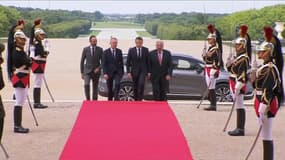 Emmanuel Macron est arrivé à Versailles pour son discours au Congrès à 15h
