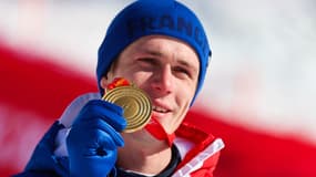 Clément Noël champion olympique de slalom à Pékin le 16 février 2022.