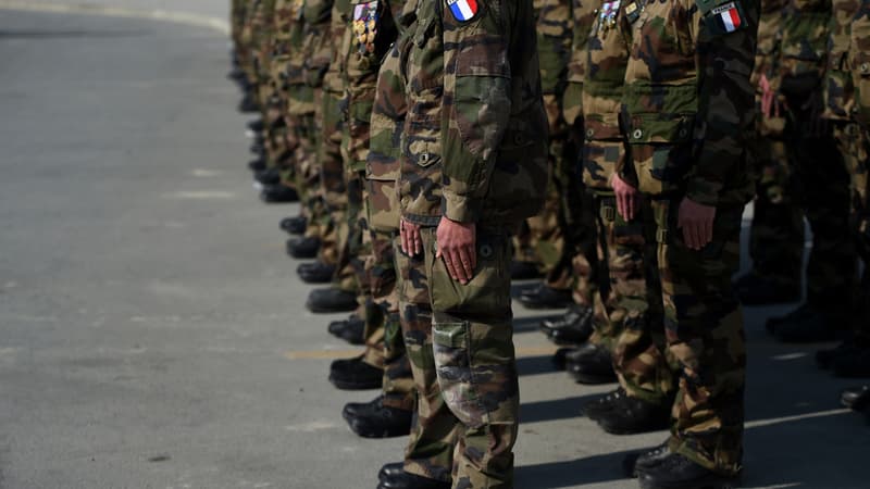 Les dernières troupes françaises engagées en Afghanistan, à Kaboul le 31 décembre 2014.