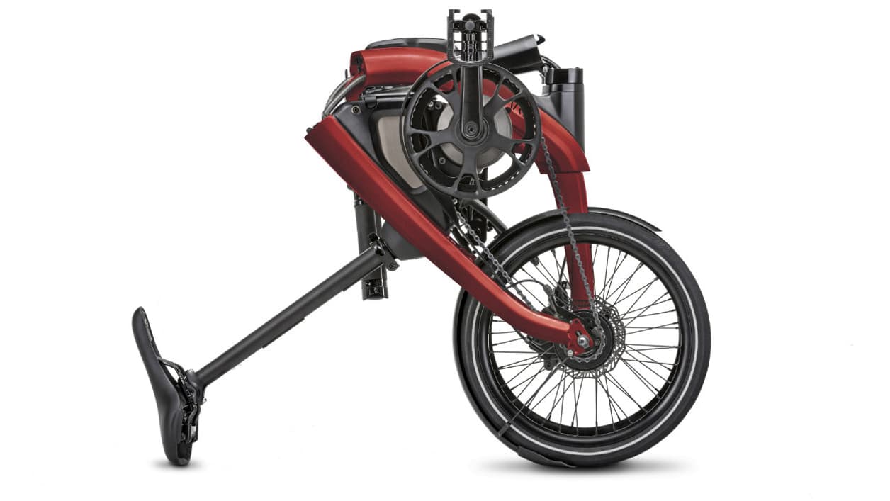 Les tarifs iront de 2800 euros (en Allemagne) pour le Meld, à 3400 euros pour l’ebike pliable, le Merge. Les tarifs iront de 2800 euros (en Allemagne) pour le Meld, à 3400 euros pour l’ebike pliable, le Merge.