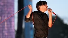 Thomas Mars, chanteur du groupe Phoenix aux Vieilles Charrues en juillet 2023.