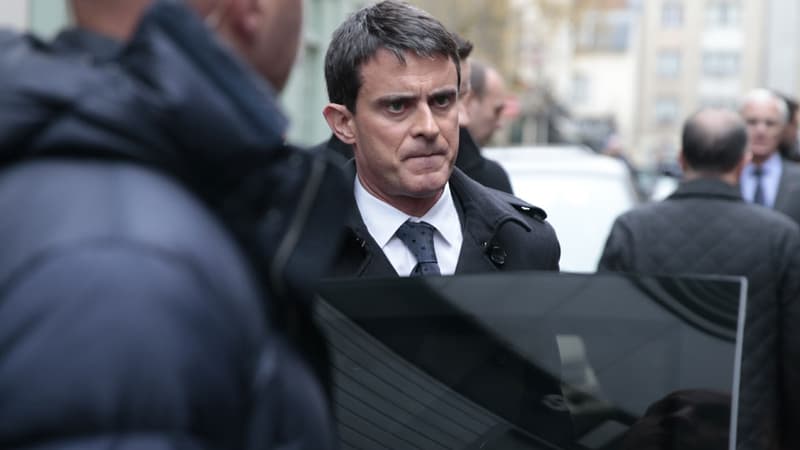 Charlie Hebdo: Manuel Valls se rendant sur les lieux le mercredi 7 janvier