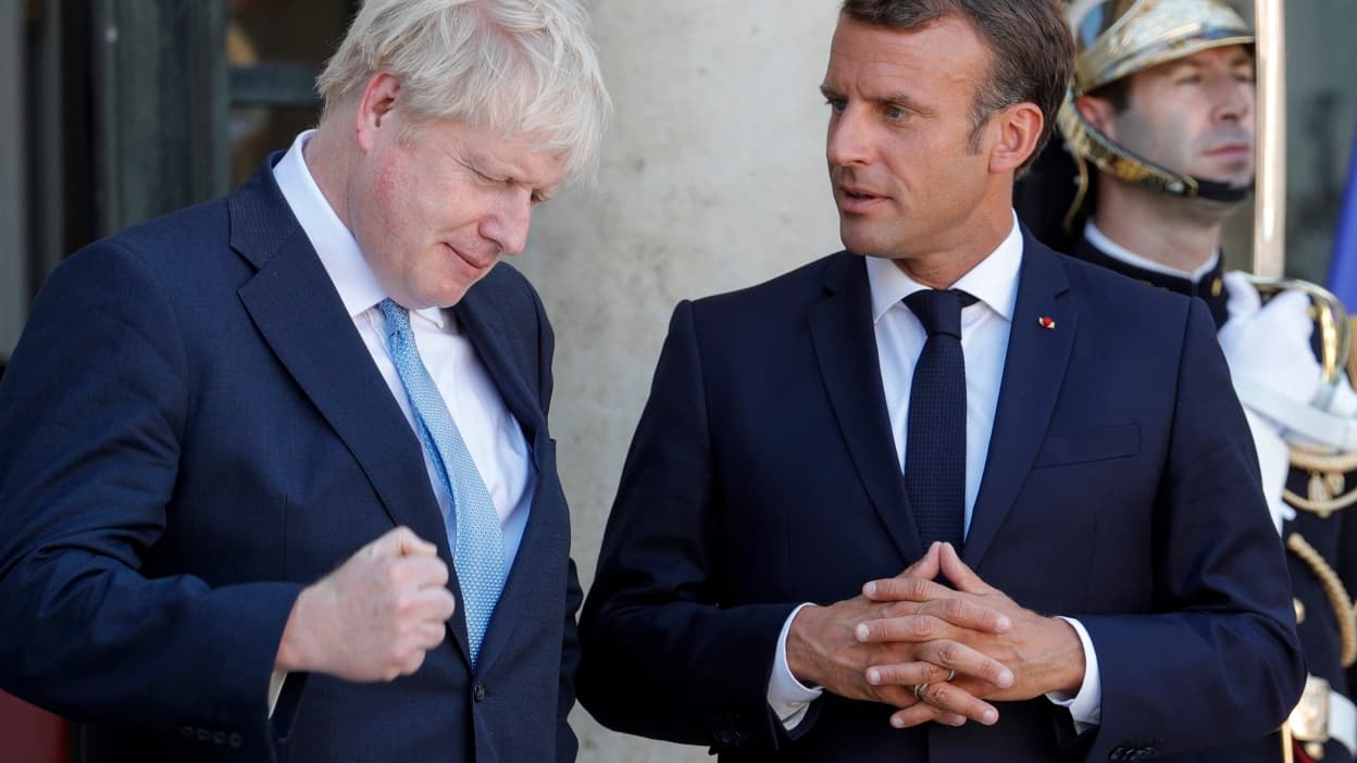 Accent, Brexit, sousmarins... Boris Johnson raconte sa relation avec