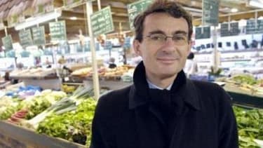 Jean-Christophe Fromantinpropose de créer 8 grands pôles territoriaux à la place des 22 régions actuelles.