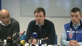 Les autorités de la station de Tignes répondent aux journalistes, le 13 février.