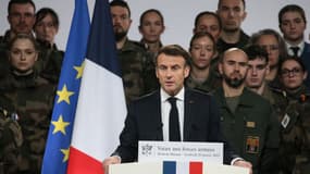 Emmanuel Macron, lors des voeux aux Armées à Mont-de-Marsan en janvier 2023