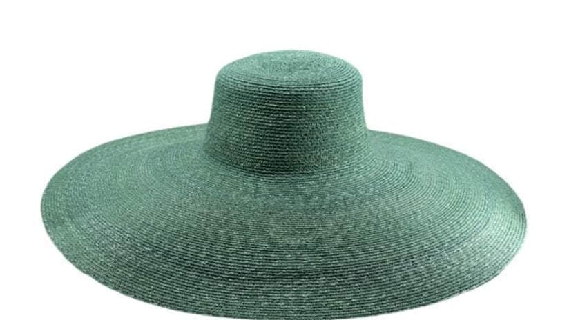 Chapeau - La Cerise Sur Le Chapeau Chapeau - La Cerise Sur Le Chapeau