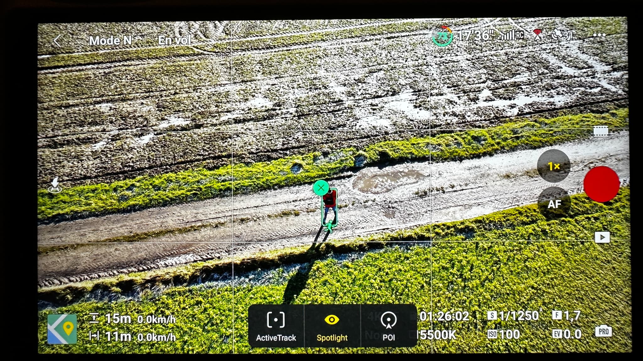 Capture d'image de DJI Fly utilisé avec la radiocommande DJI RC 2