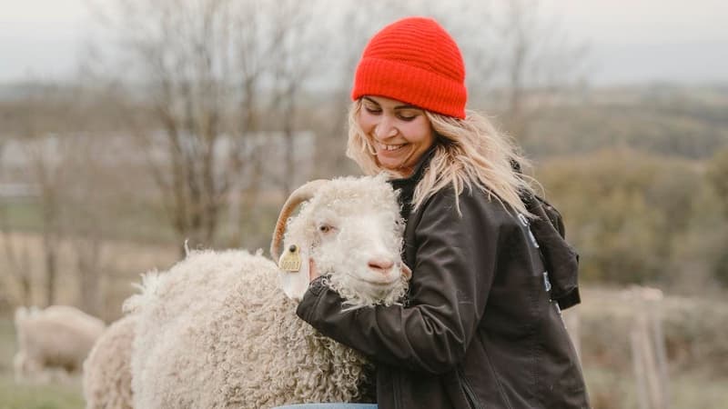 "L'agriculture, c'est le bagne": Miss Agricole 2026 a tout risqué pour se lancer dans l'élevage