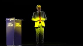 L'hologramme de Jean-Luc Mélenchon apparaît simultanément dans 11 villes