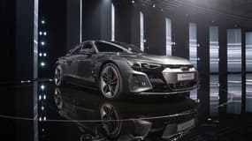 Audi a présenté l'e-Tron, une berline basée sur la châssis de la Porsche Taycan pour affronter la Model S de Tesla