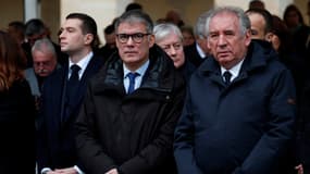 Le premier secrétaire du PS, Olivier Faure et l'actuel Premier ministre, François Bayrou, le 7 février 2024 lors d'une cérémonie pour les victimes de l'attaque terroriste du Hamas contre Israël