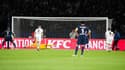 Steve Mandanda repousse le penalty de Kylian Mbappé lors de PSG-Rennes (1-0, Coupe de France), le 3 avril 2024
