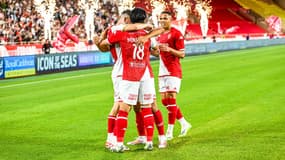 La joie des joueurs de l'AS Monaco lors de la victoire face à Lens, le 2 septembre 2023.
