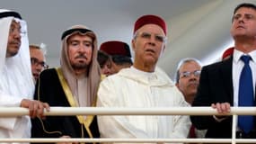 Manuel Valls en compagnie de responsables religieux lors de l'inauguration de la Grande mosquée de Strasbourg.