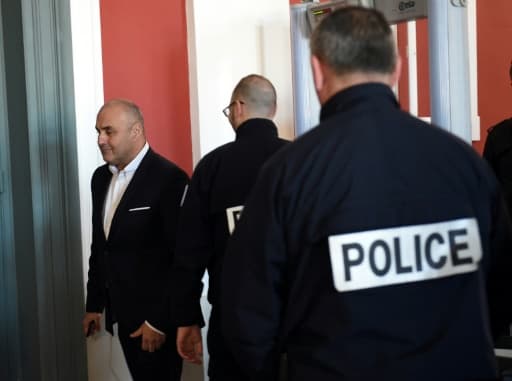 Serge Ayoub, fondateur du White Wolves Klan, arrive au tribunal d'Amiens, le 27 mars 2017