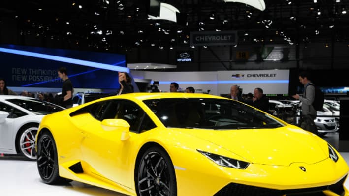 La Lamborghini Huracan dispose d'un V10 5.2 de 610 chevaux. La Lamborghini Huracan dispose d'un V10 5.2 de 610 chevaux.