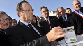 La couverture de l'intégralité du territoire en réseau fibre optique d'ici à 2022 est un engagement de François Hollande pris lors de la campagne présidentielle en 2012.
