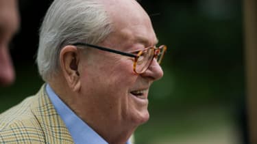 Jean-Marie Le Pen rejoint un parti européen néofasciste.
