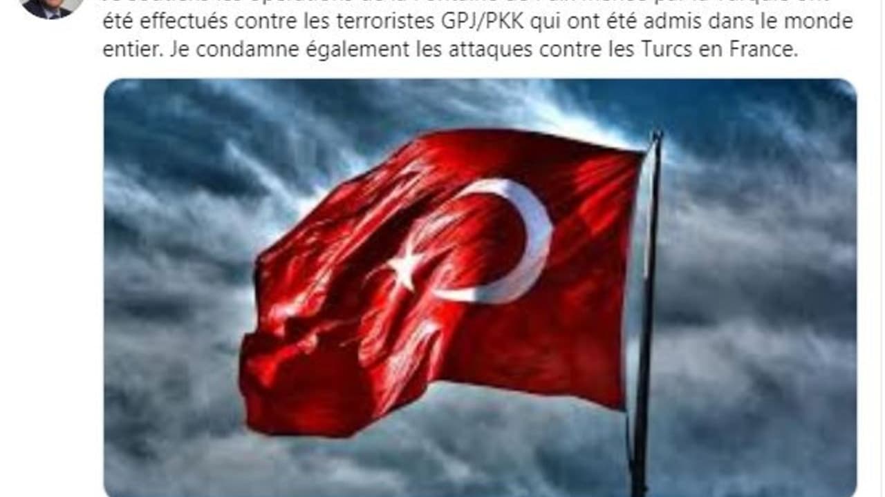 Un message pro-Erdogan durant le piratage du compte de François Fillon. 