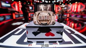 2 paires face à 3 barrel. Que faire ?