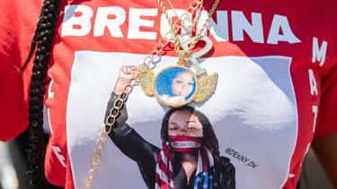 Un tee-shirt en hommage à Breonna Taylor porté à St. Paul, dans le Minnesota, le 12 juillet 2020