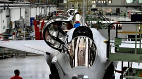 Pour assurer les livraisons de Rafale, l'usine de Mérignac tourne à plein régime.