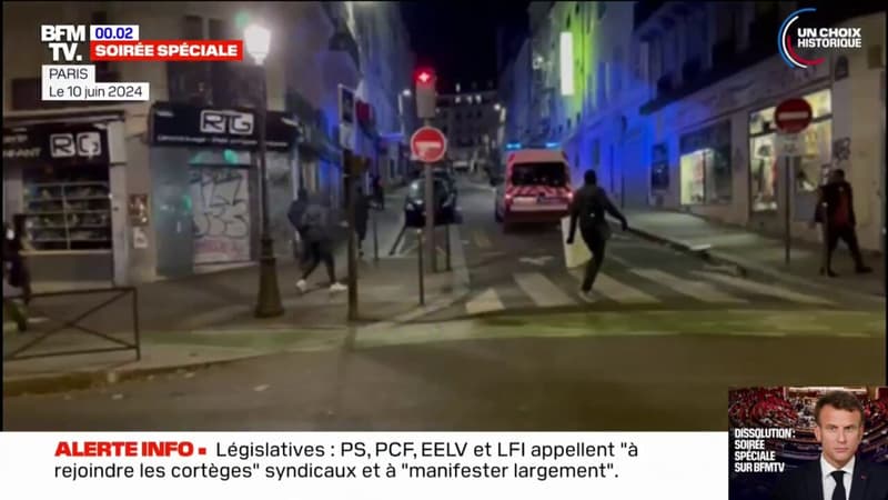 Paris: des véhicules de police pris pour cible en marge du rassemblement des partis de gauche