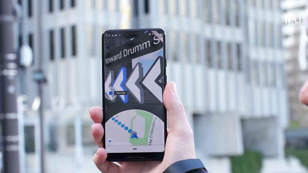Google Maps en réalité augmentée. Google Maps en réalité augmentée.