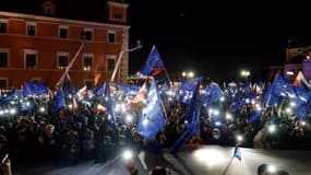 Manifestants à Varsovie. 