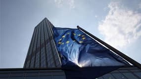 Le siège de la BCE. Neuf députés de "La Droite populaire", mouvement situé à l'aile droite de l'UMP, réclament lundi un changement de politique monétaire européenne pour éviter "un désastre" et pointent du doigt la "rigidité" de la Banque centrale europée