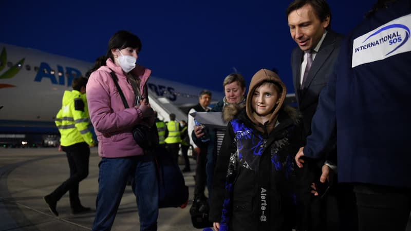 Guerre en Ukraine: la France accueille des enfants malades ukrainiens