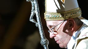 Le pape François, célébrant la messe de l'épiphanie à St Pierre de Rome, le 6 janvier 2014.