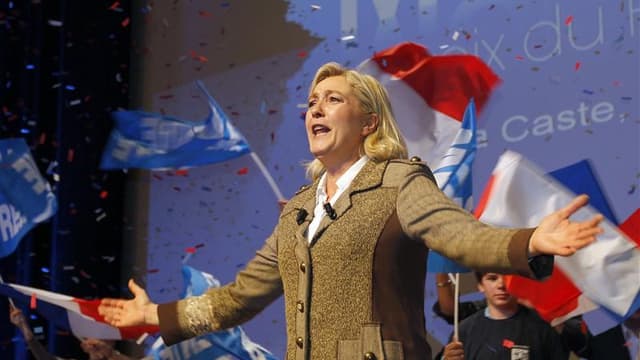 Sept Français sur dix souhaitent la présence de Marine Le Pen, qui peine à recueillir les parrainages d'élus nécessaires, à la présidentielle, selon un sondage BVA pour Le Parisien, à paraître mardi. Outre les sympathisants du FN (98%), et, plus généralem