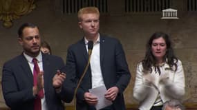 Adrien Quatennens hué et pris à partie lors de sa prise de parole à l'Assemblée nationale