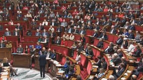 Les députés votent actuellement sur la confiance au gouvernement de Manuel Valls.